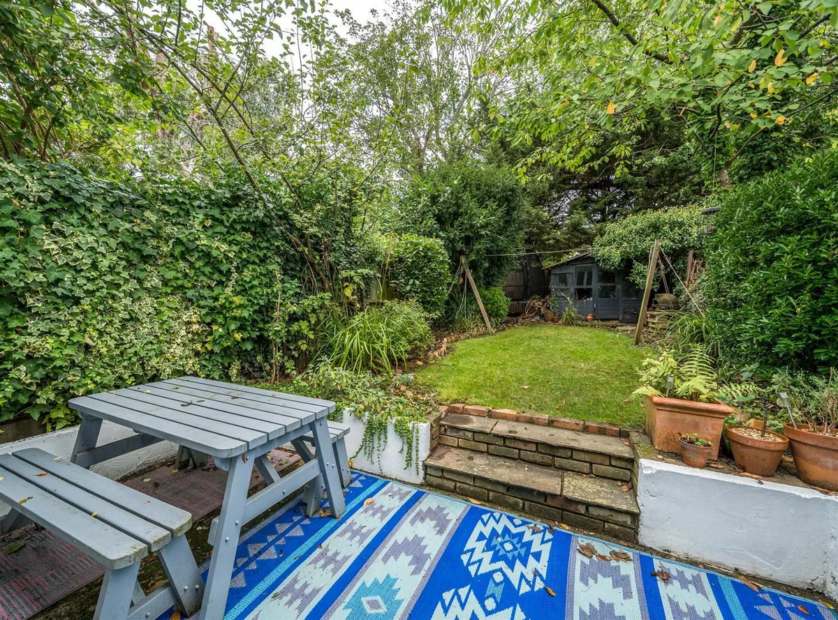 Hanover Road, London, NW10