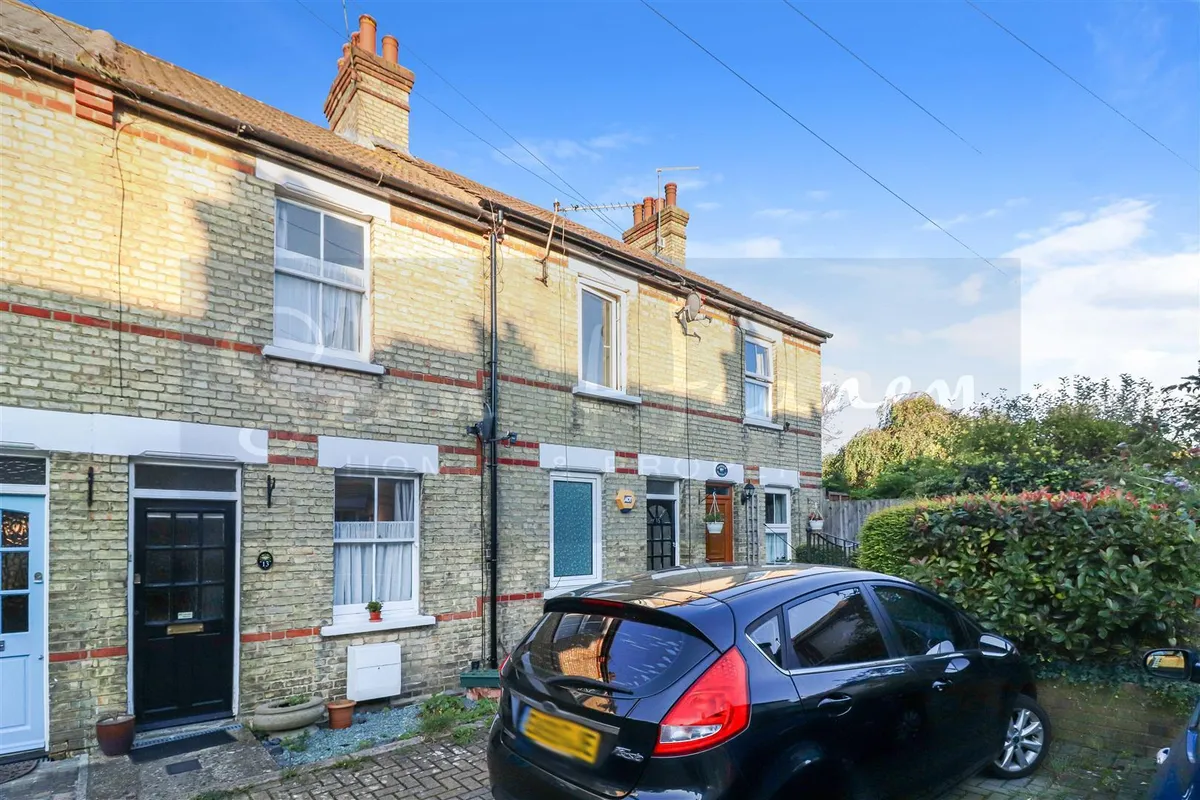 Lucan Road, High Barnet