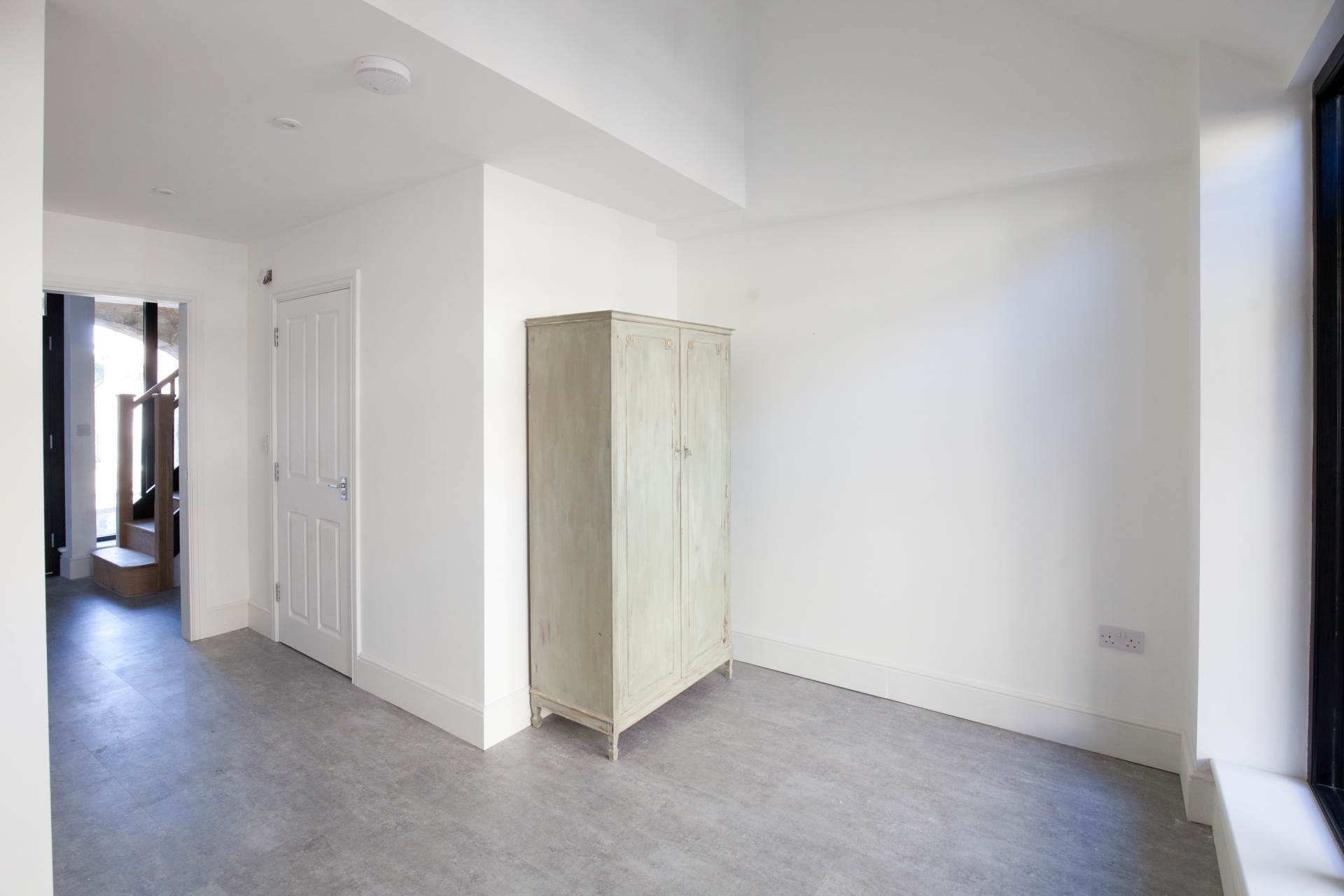 Tisbury Image 8