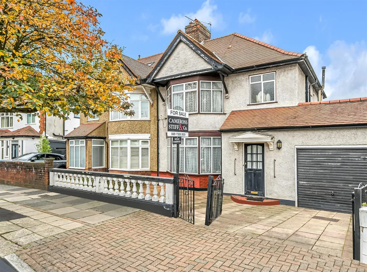 Peter Avenue, London, NW10