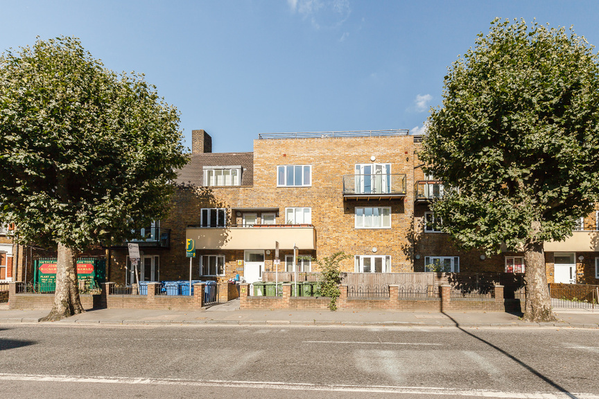 Bush Road, London, Greater London, SE8 Image 13