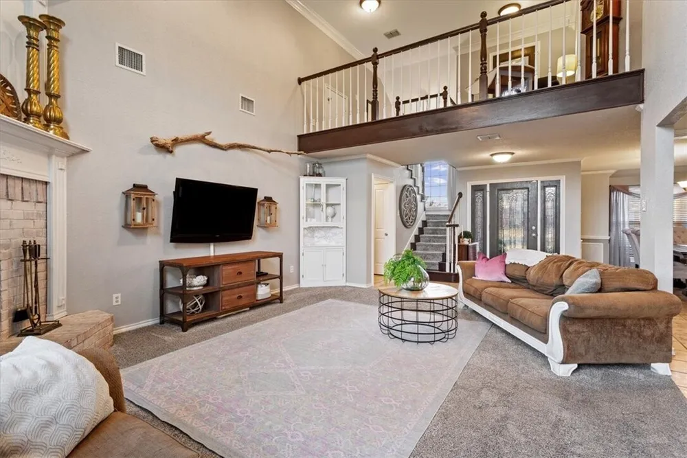 1212 Thistle Park Dr, Robinson, TX 76706