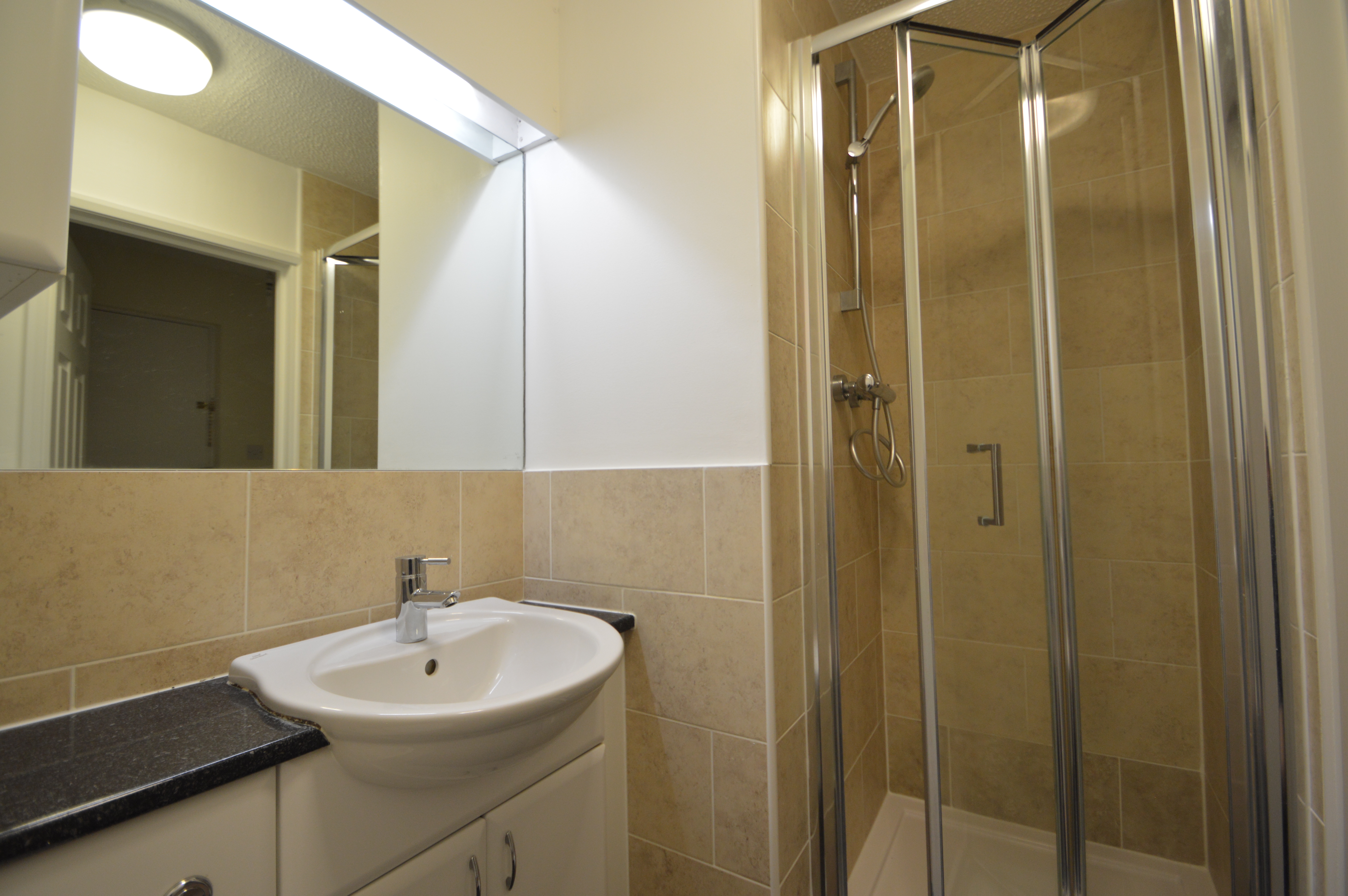 Saxon Close, Surbiton Image 5