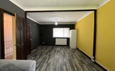 Station Road, Upper Brynamman, Ammanford, Carmarthenshire.