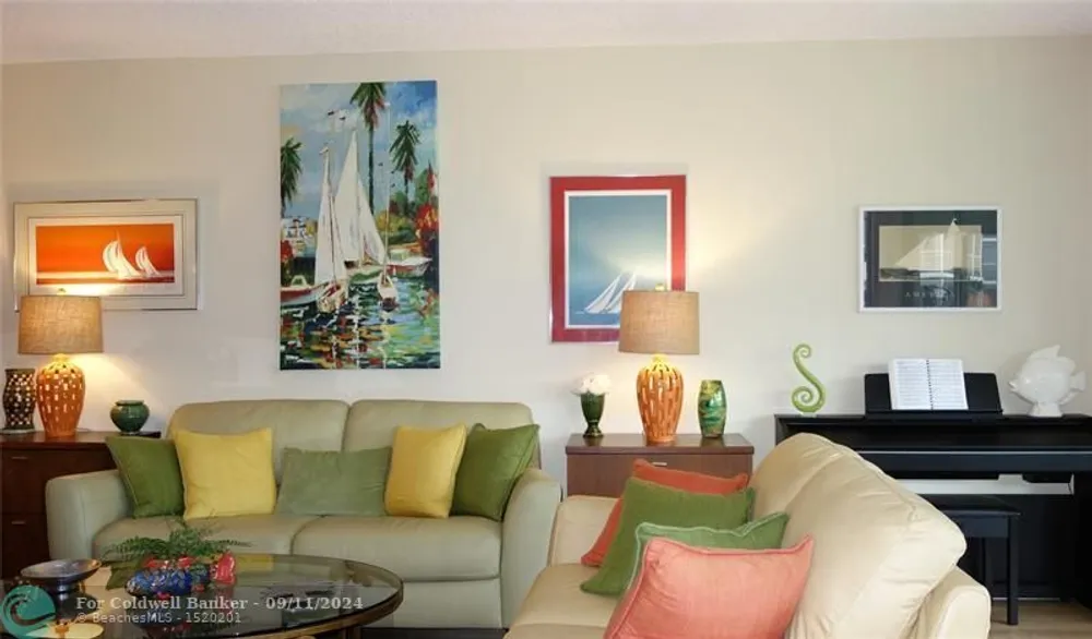 545 Oaks Ln, Pompano Beach, FL 33069