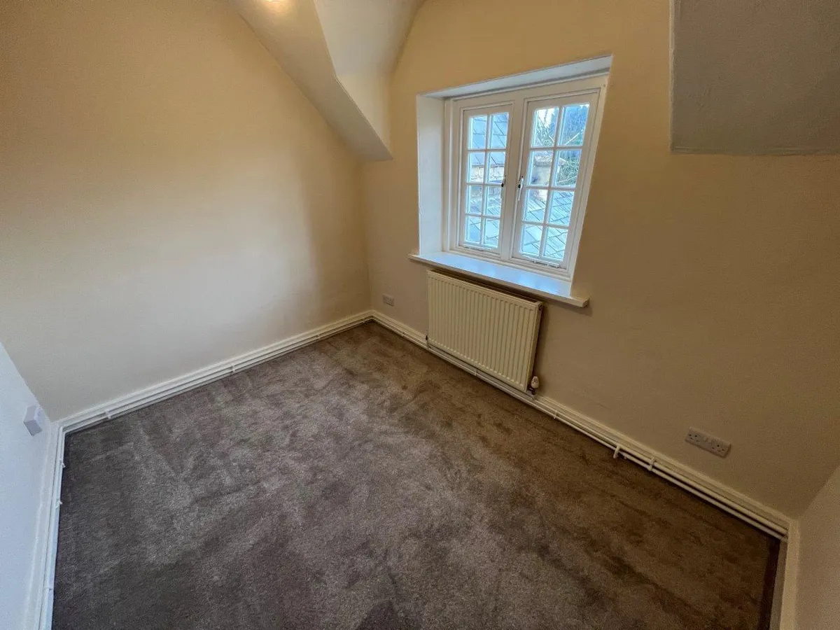 3 NORTH ROAD COTTAGE, LITTLE PONTON