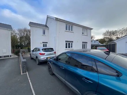 Heol Y Cwm, Cross Inn, Nr New Quay , SA44