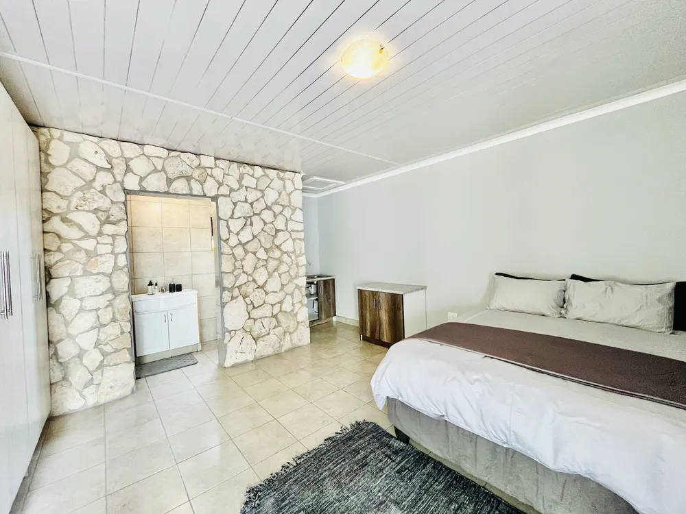 South Africa, Western Cape, Long Acres Country Estate, Ascot Circle, 12
