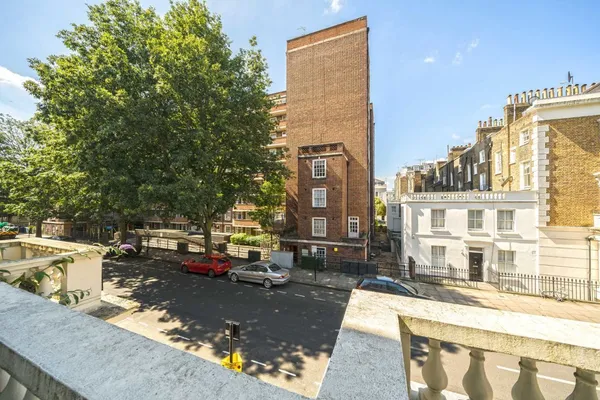 Cambridge Street, London, SW1V photo 4