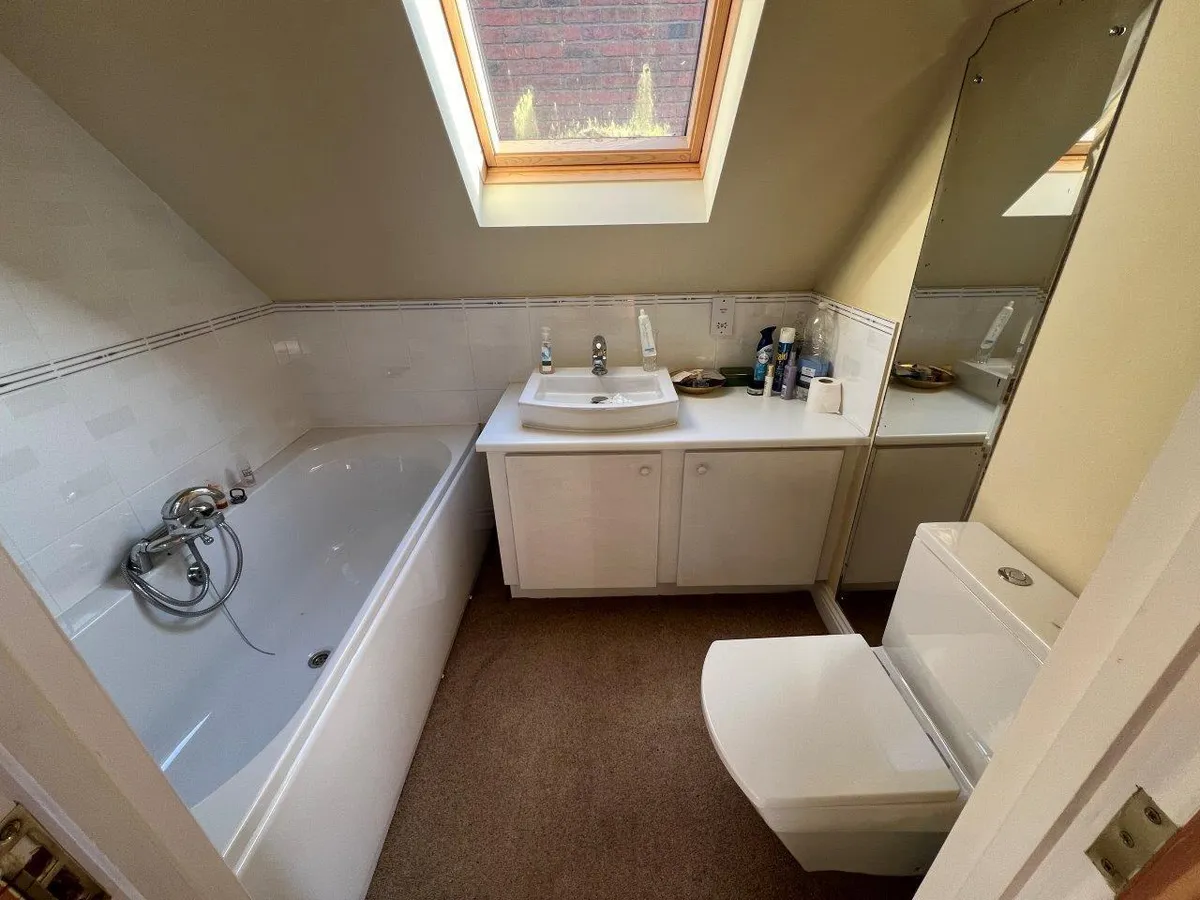 ROSE COTTAGE, THE PADDOCKS, WALTHAM ON THE WOLDS