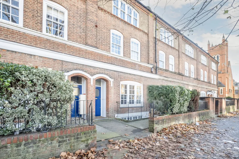Magdalen Road, London, SW18