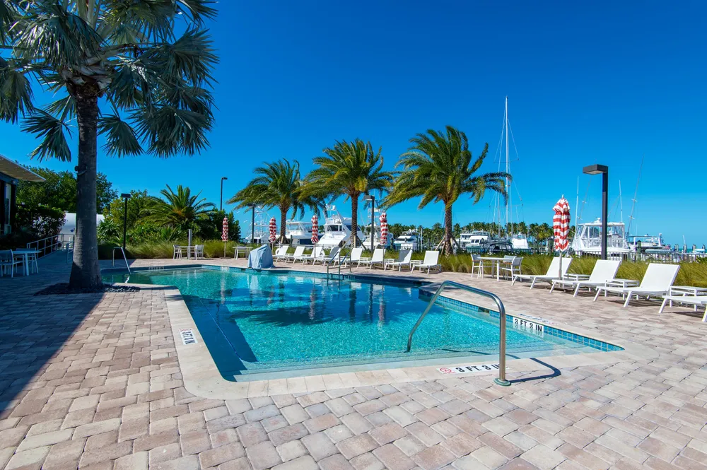 1998 Overseas Hwy, Marathon, FL 33050