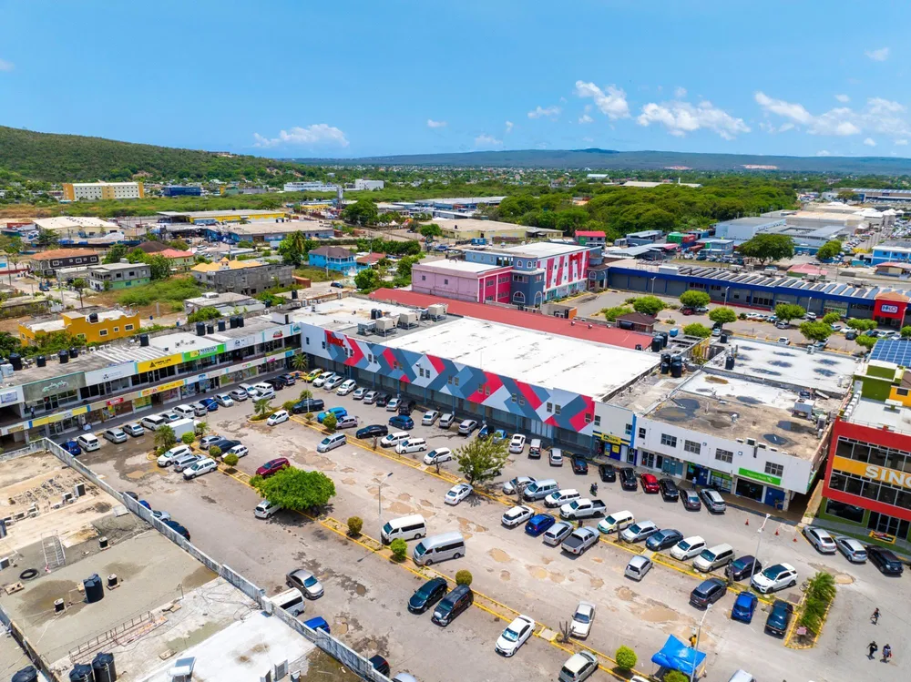 PORTMORE PINES PLAZA BREA St. Catherine