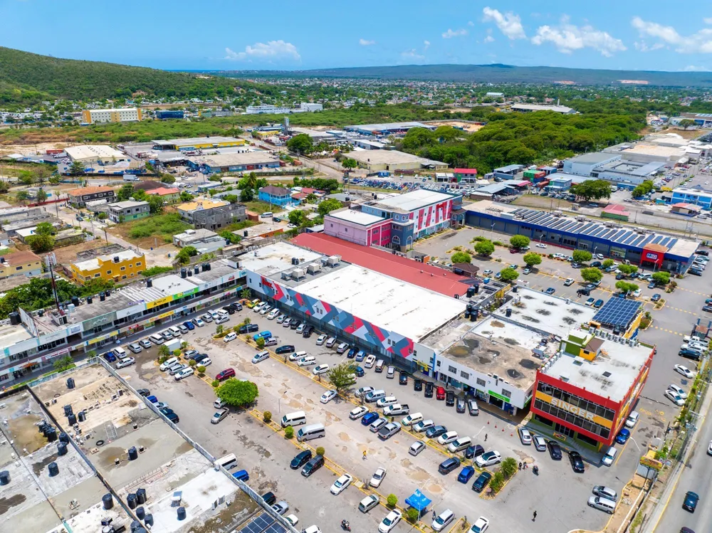 PORTMORE PINES PLAZA BREA St. Catherine