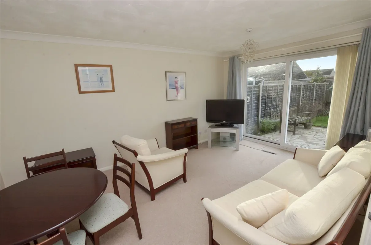Farm Road, West Moors, Ferndown, Dorset, BH22
