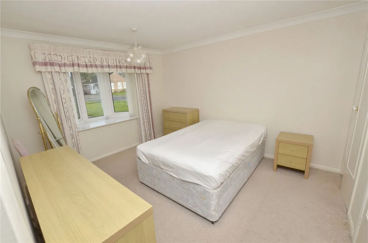 Farm Road, West Moors, Ferndown, Dorset, BH22