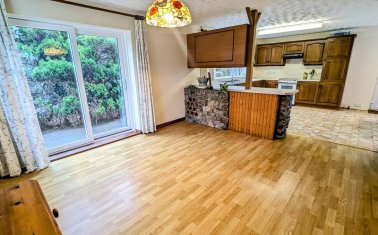 Llysonnen Road, Carmarthen, Carmarthenshire.