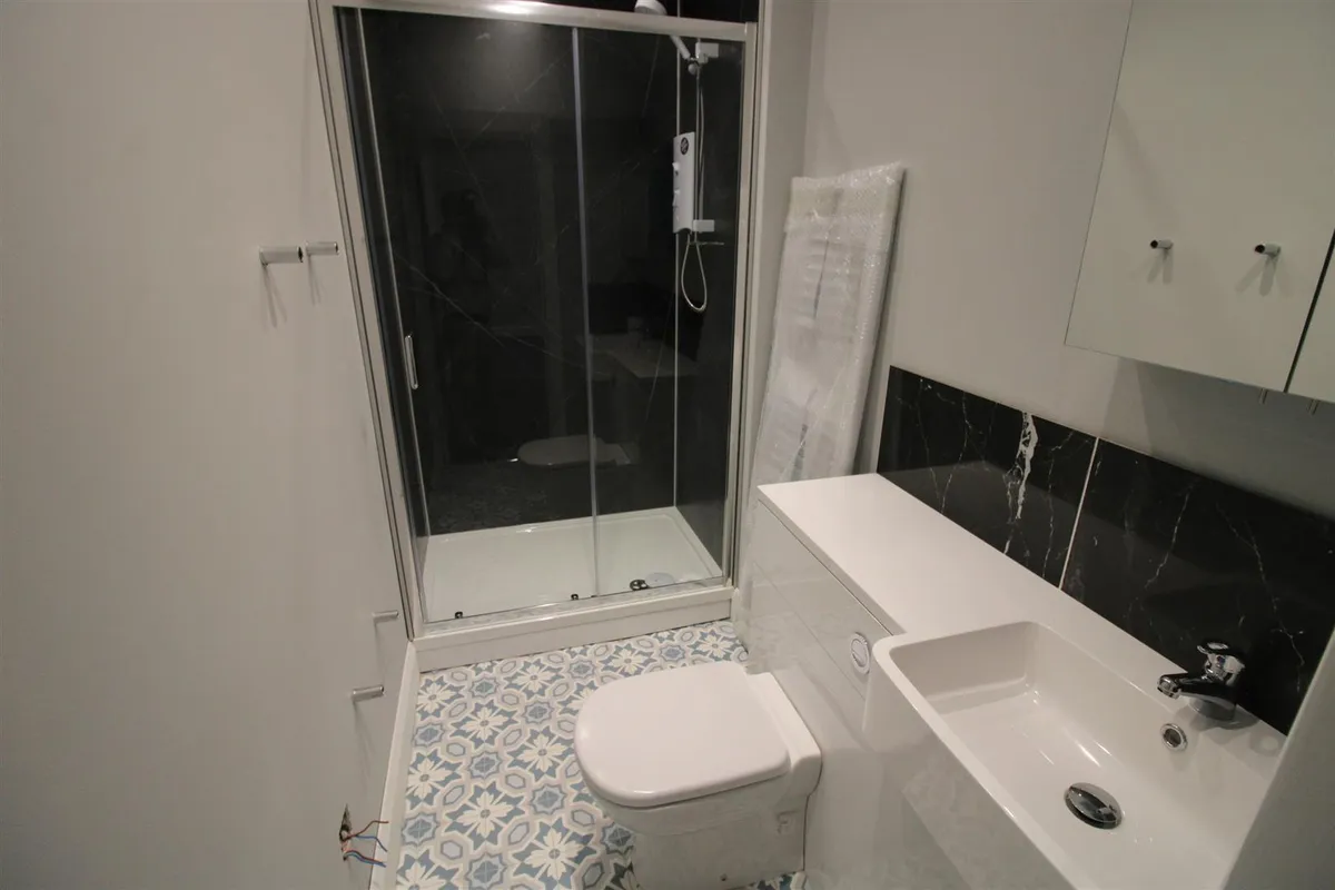 26B LAURIEKNOWE VILLA, ASFORDBY ROAD, MELTON MOWBRAY