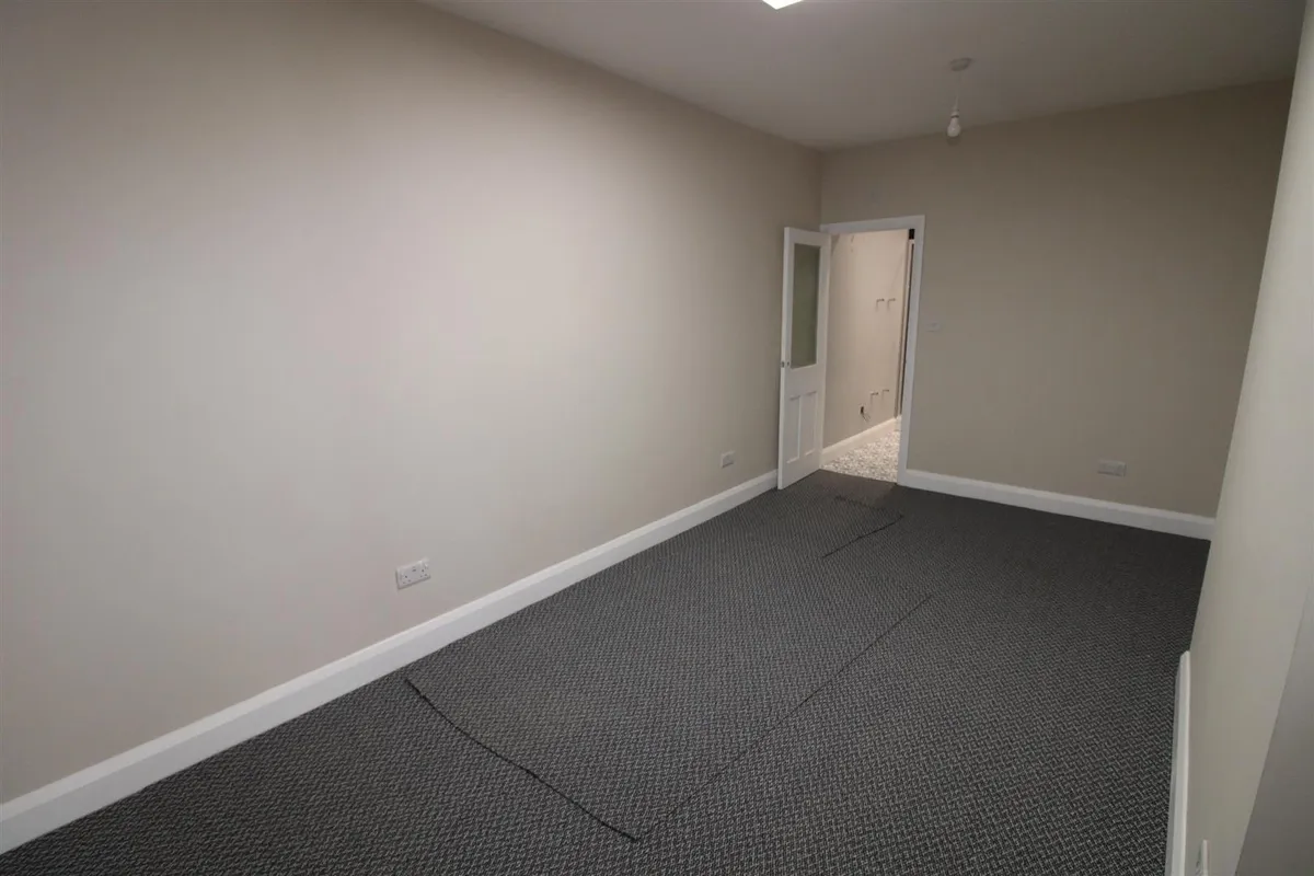 26B LAURIEKNOWE VILLA, ASFORDBY ROAD, MELTON MOWBRAY