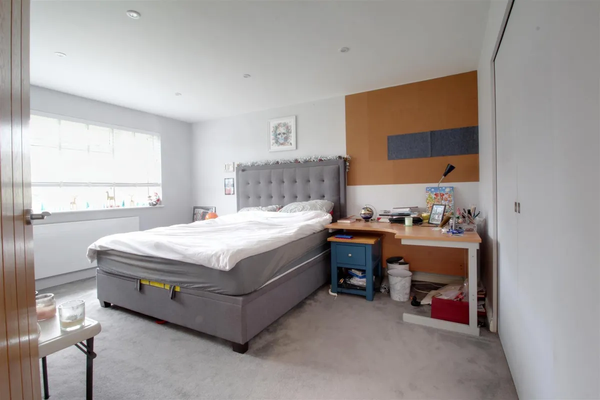 Huntsmans Close, Dagnall, Berkhamsted