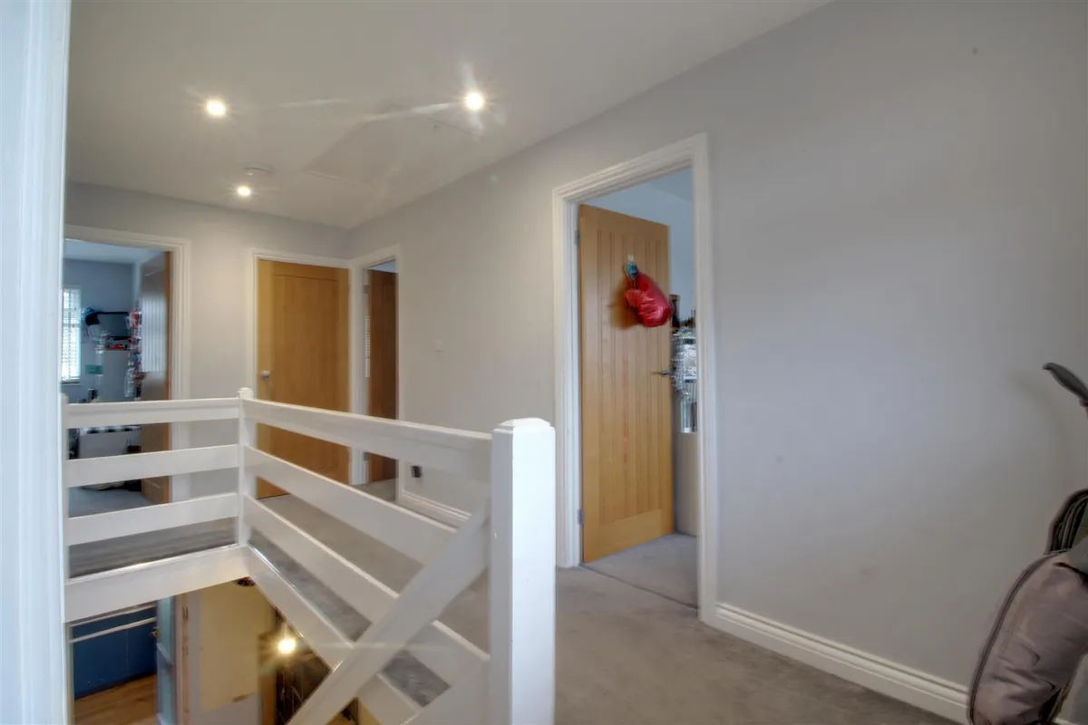 Huntsmans Close, Dagnall, Berkhamsted
