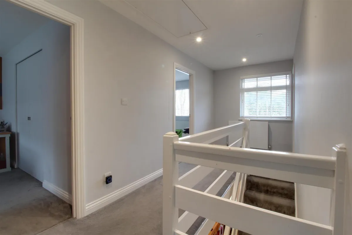 Huntsmans Close, Dagnall, Berkhamsted