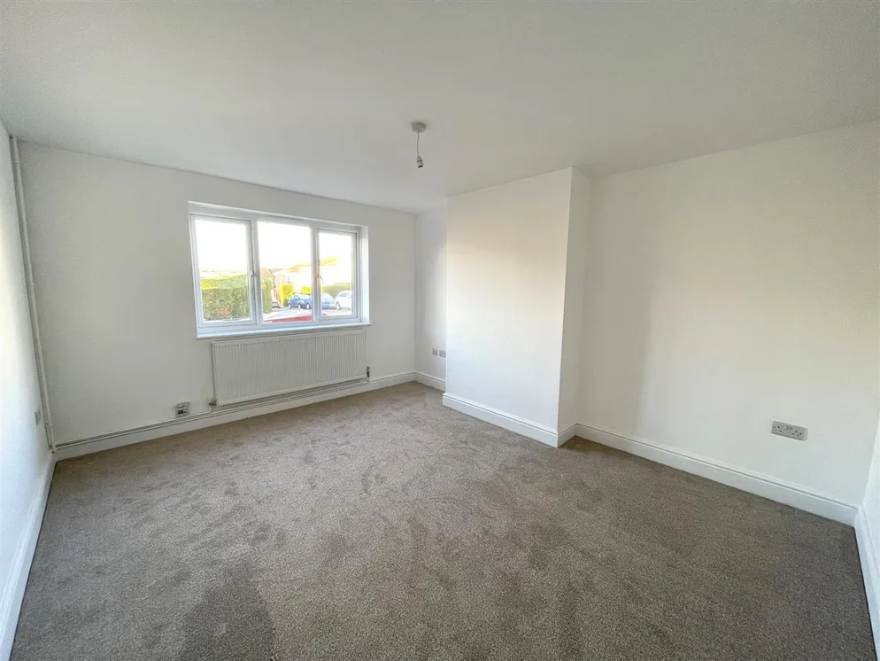 Property carousel item 2