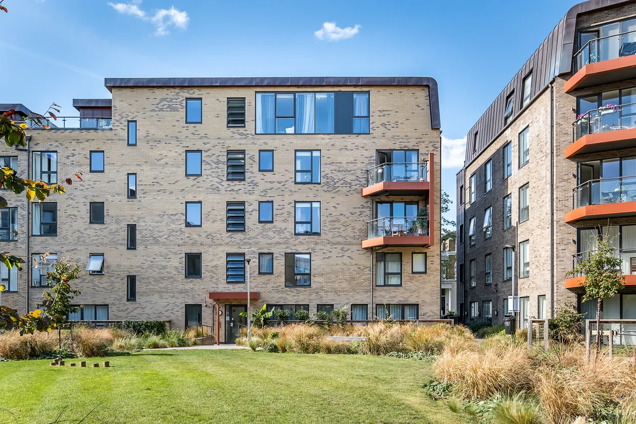 Tollgate Gardens, London, NW6 photo 13