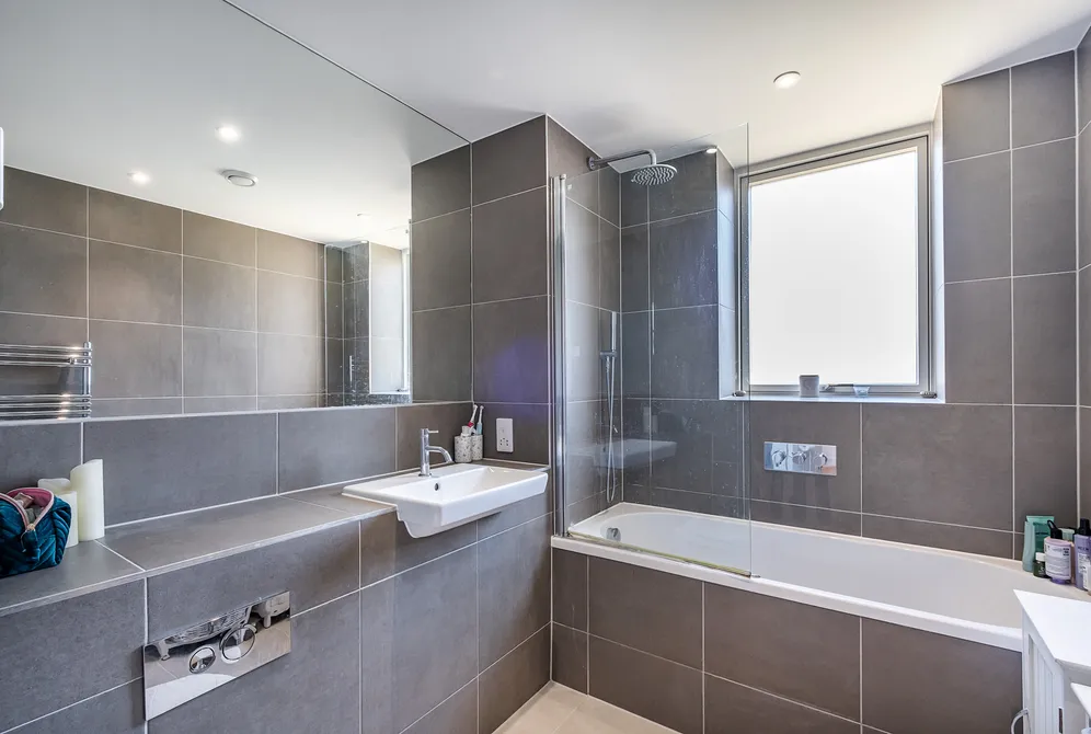 Tollgate Gardens, London, NW6 photo 18