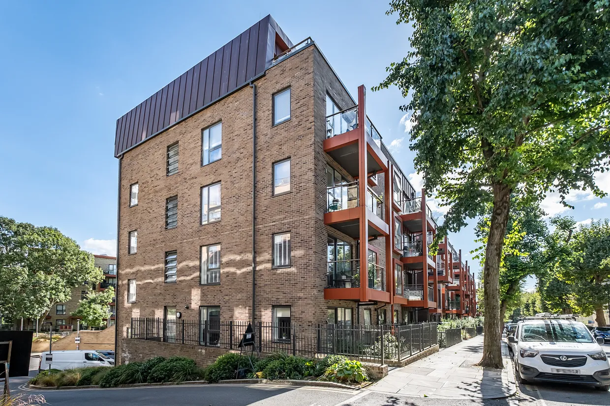Tollgate Gardens, London, NW6 photo 23