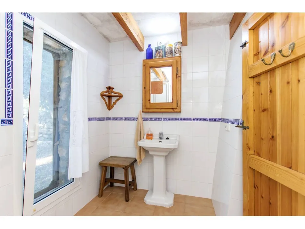 47, Sant Lluis