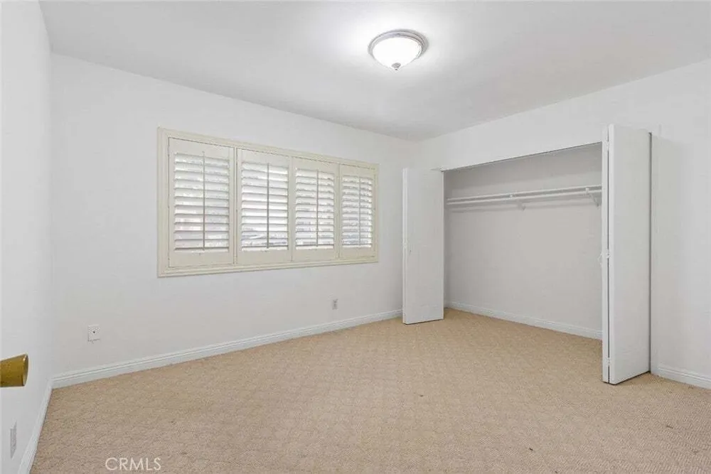 395 S Oakland Ave, Pasadena, CA 91101