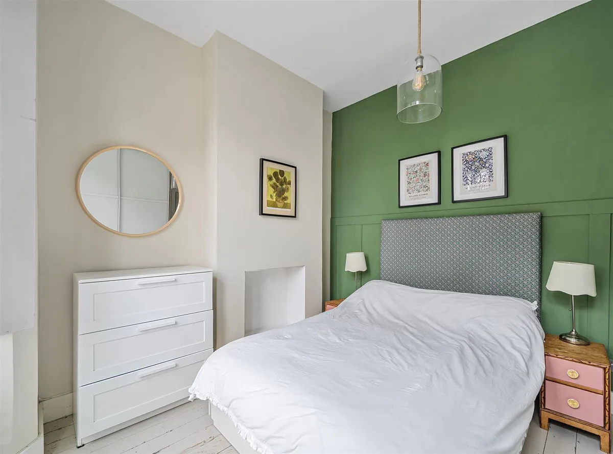 Kilburn Lane, London,W10