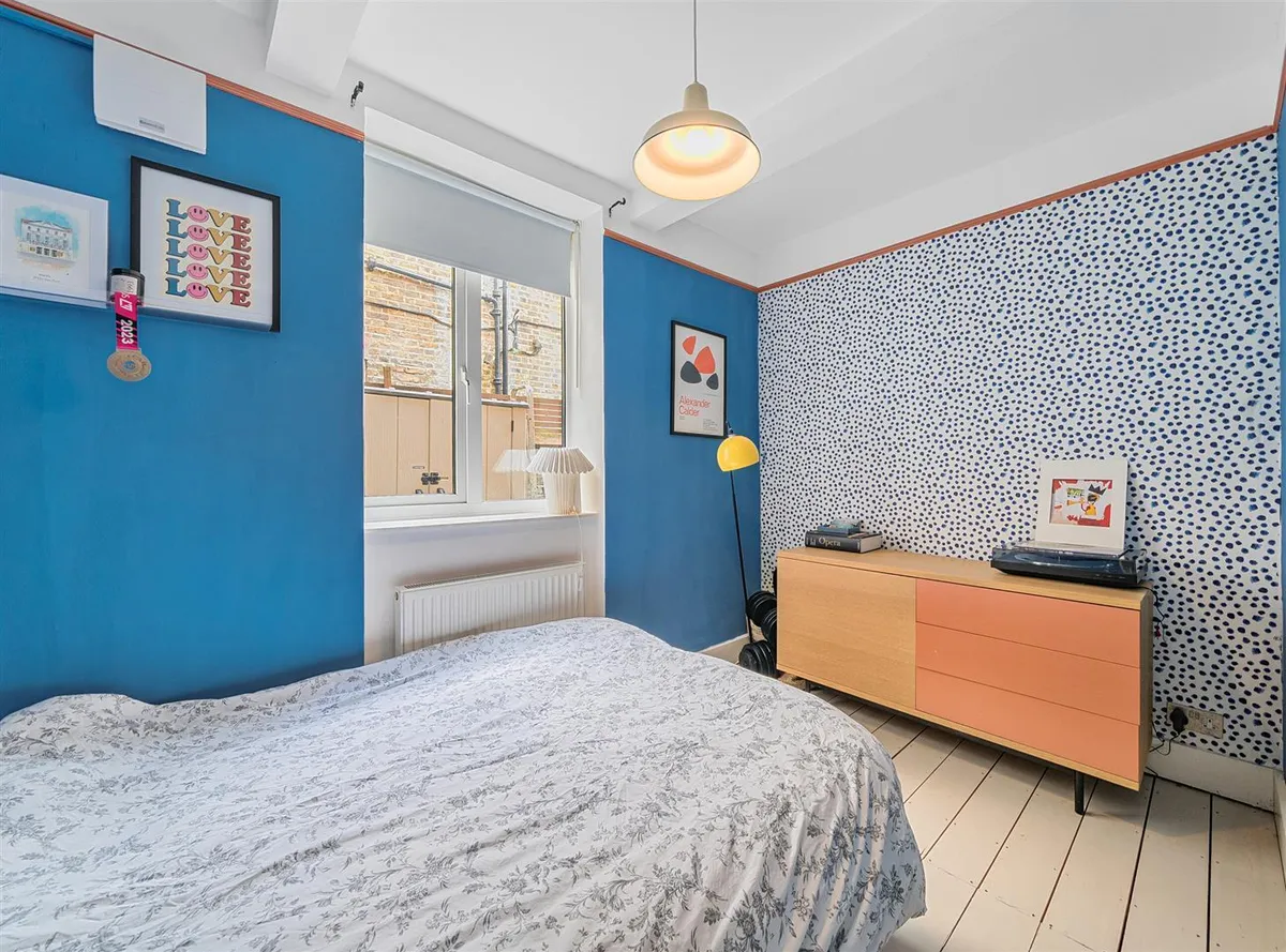 Kilburn Lane, London,W10