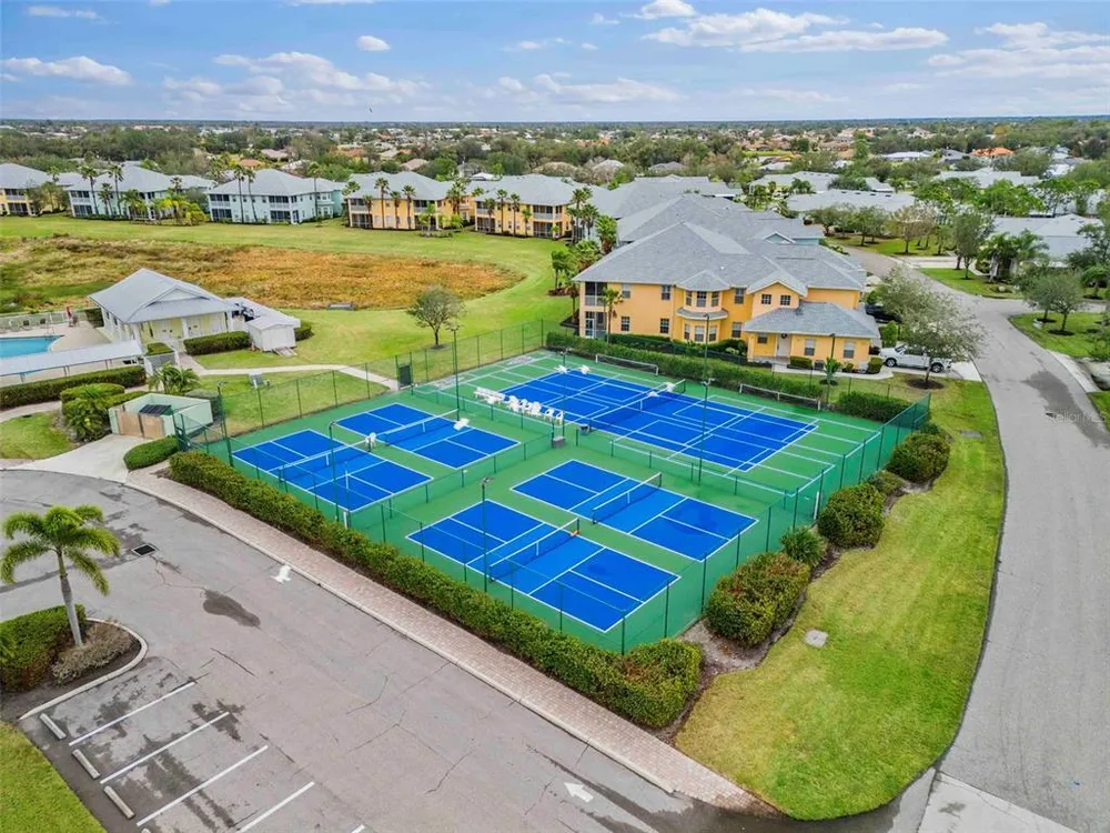 2121 Heron Lake Dr, Punta Gorda, FL 33983
