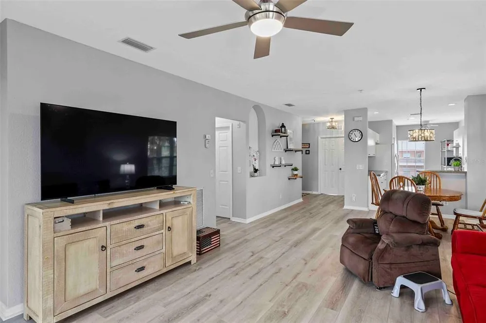 2121 Heron Lake Dr, Punta Gorda, FL 33983