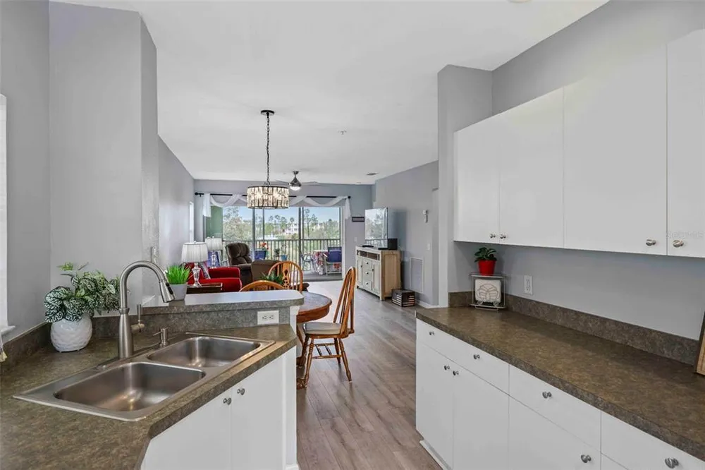 2121 Heron Lake Dr, Punta Gorda, FL 33983
