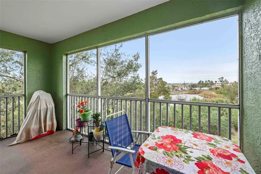 2121 Heron Lake Dr, Punta Gorda, FL 33983