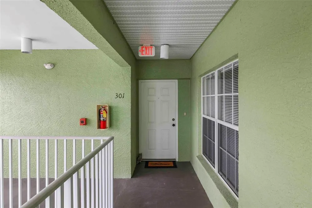 2121 Heron Lake Dr, Punta Gorda, FL 33983