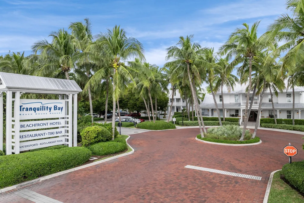 2600 Overseas Hwy, Marathon, FL 33050
