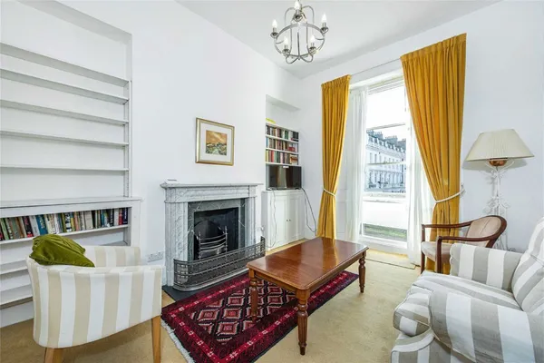 Cumberland Street, London, SW1V photo 1