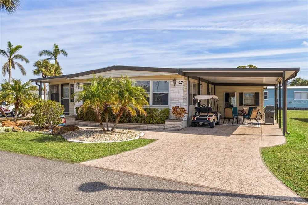 2100 Kings Hwy, Port Charlotte, FL 33980