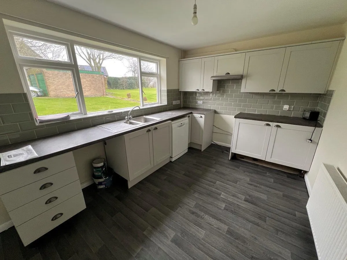 STONESBY ROAD, SALTBY