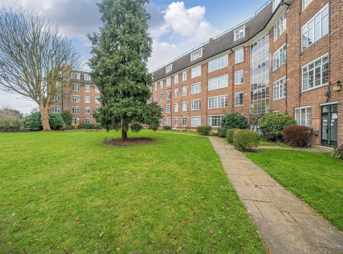 Willesden Lane, London, NW6