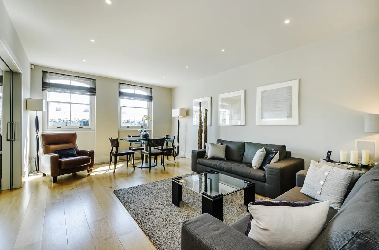 Cornwall Gardens South Kensington SW7 photo 3