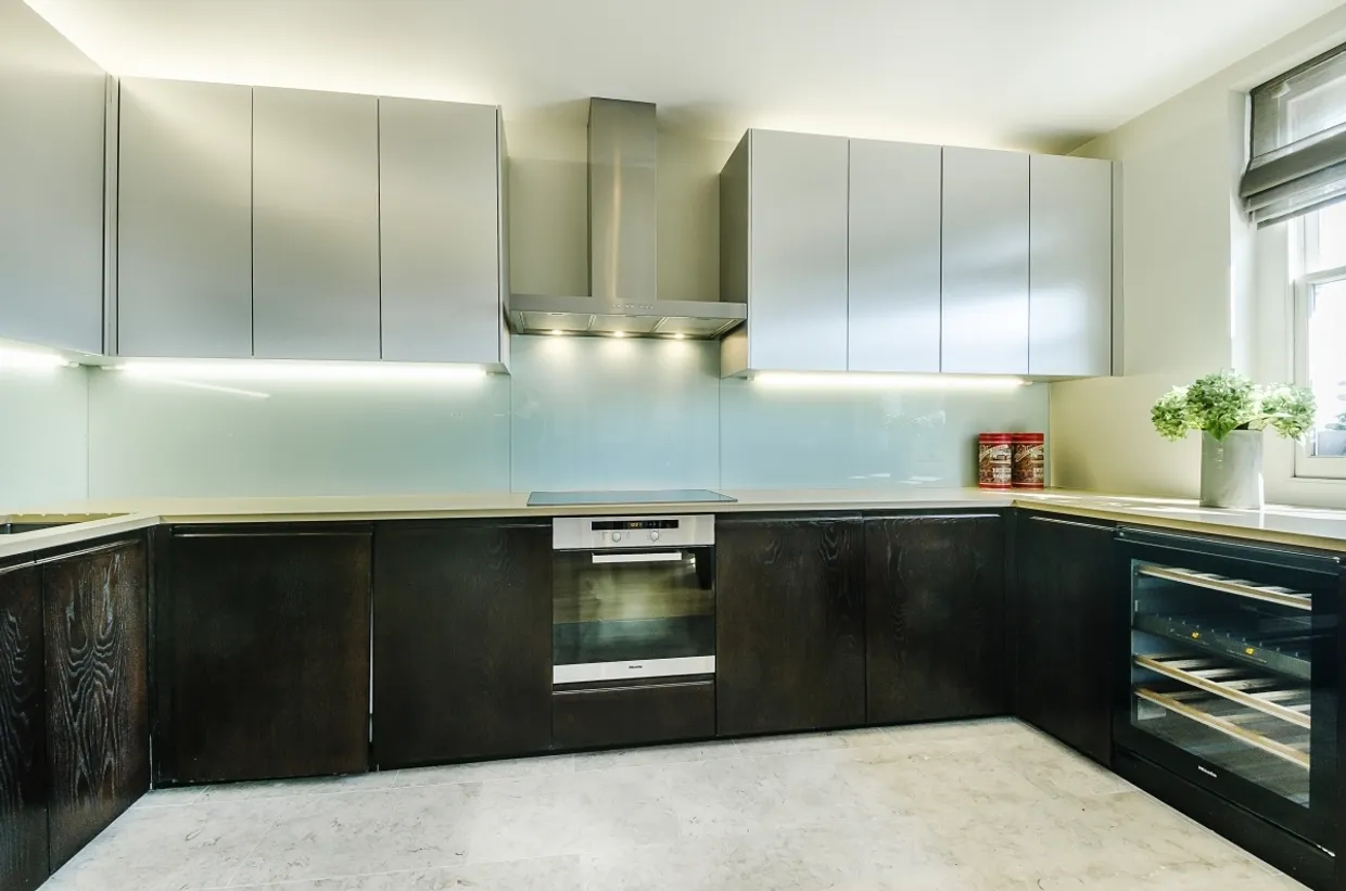 Cornwall Gardens South Kensington SW7 photo 4