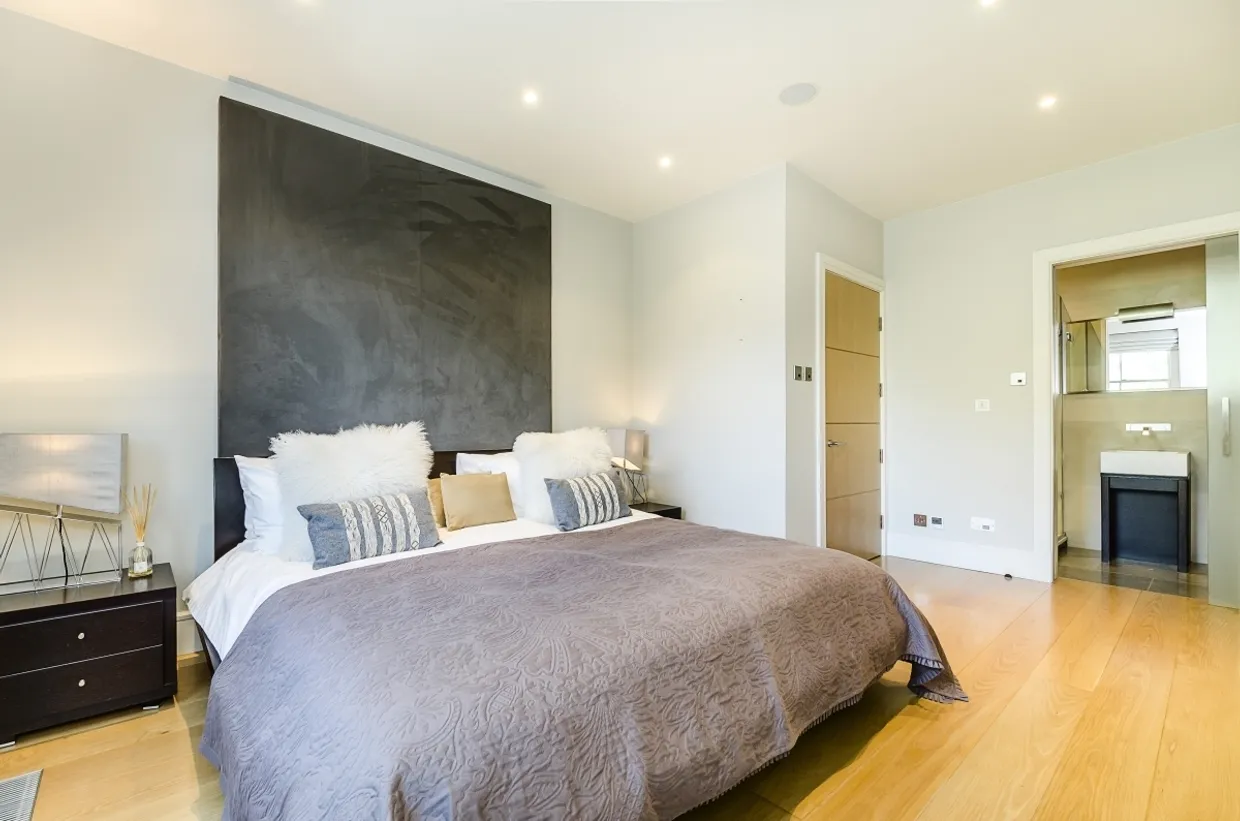 Cornwall Gardens South Kensington SW7 photo 7