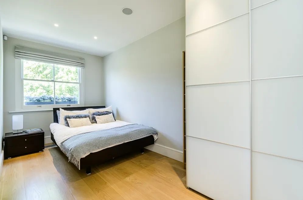 Cornwall Gardens South Kensington SW7 photo 9
