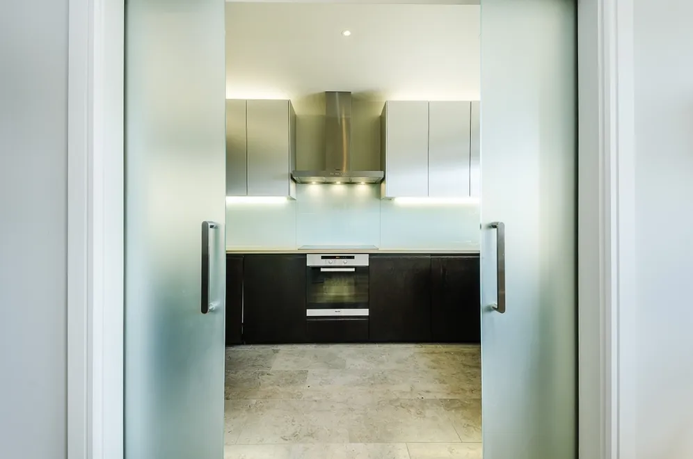 Cornwall Gardens South Kensington SW7 photo 11