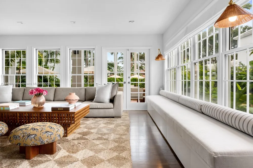 6655 Pinetree Ln, Miami Beach, FL 33141